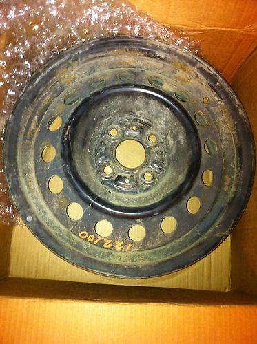 Scion xb steel wheel 04 05 06, used good condition.