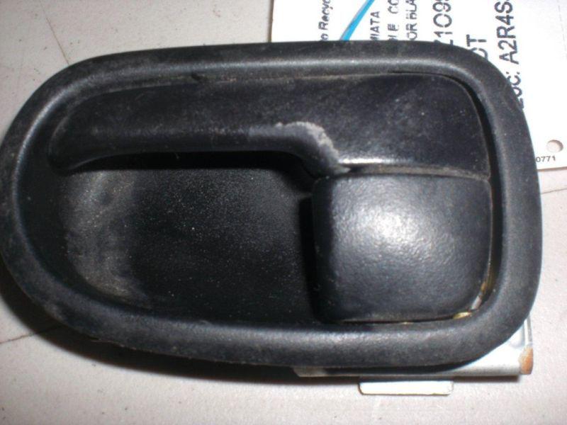 99 00 01 02 mazda mx-5 miata interior left l. lh driver door handle black