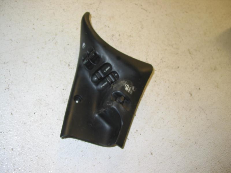 00 dodge caravan front left window lock switch panel