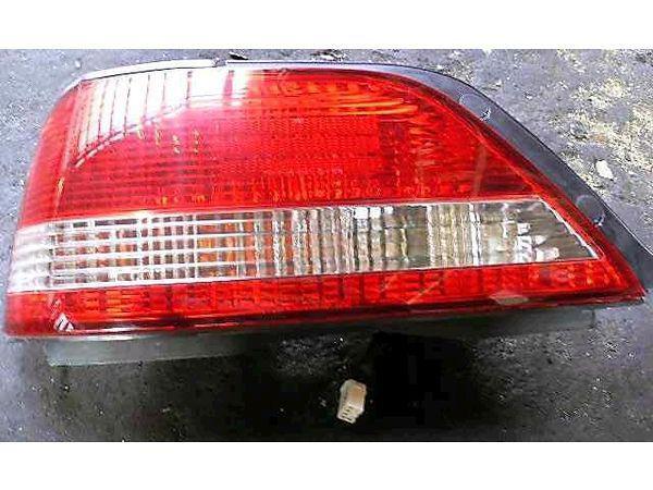 Toyota cresta 1998 rear left combination lamp [0215600]