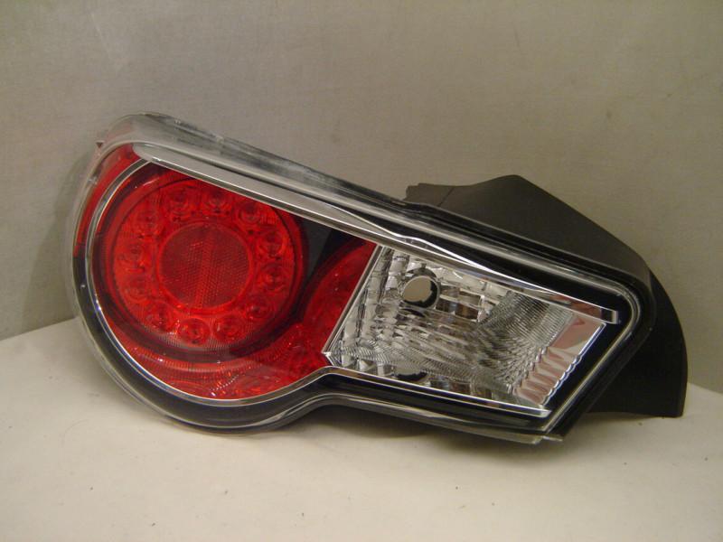 Scion fr-s / subaru brz left tail light 13 oem 