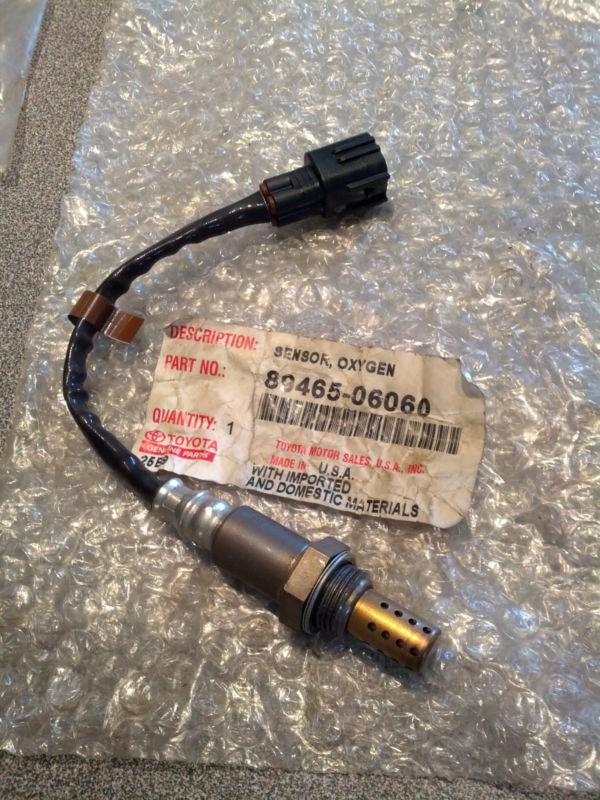 New toyota oxygen sensor 89465-06060