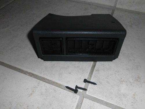 84-88 fiero gt se  driver side dash heater a/c vent bezel "mint"