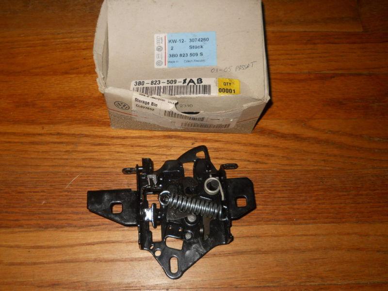 2001-2005 vw volkswagen passat new nos lower latch 3b0 823 509 1ab