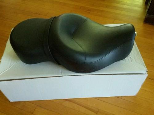 2007 harley davidson sportster seat new