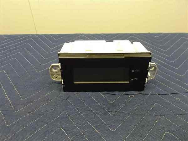 2008 mitsubishi endeavor information display clock oem