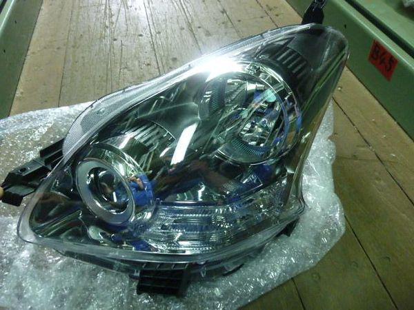 Toyota ractis 2007 left head light assembly [9010900]