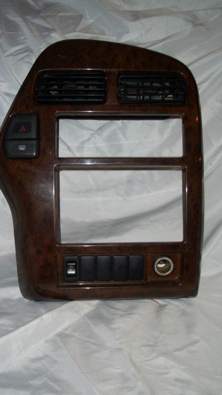 1997 nissan pathfinder radio/ac bezel wood grain 