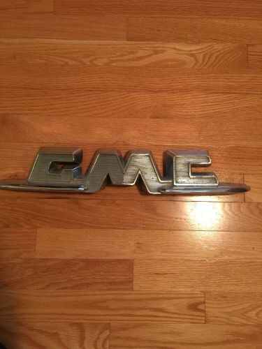 1955 1956 1957 gmc truck hood emblem trim molding pickup chrome ornament grill