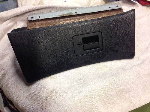 94-98 mustang glove box door black sn95 4.6 gt v6 cobra