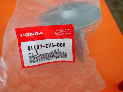 Honda trim tab zinc 41107-zv5-000