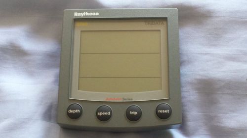 Raymarine raytheon st60 tridata depth/speed/temp (autohelm series)