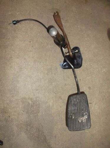 98 99 00 01 lincoln navigator gas accelerator pedal assembly oem