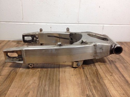 1997-2000 suzuki gsxr 600 oem rear swingarm swinging arm *5713