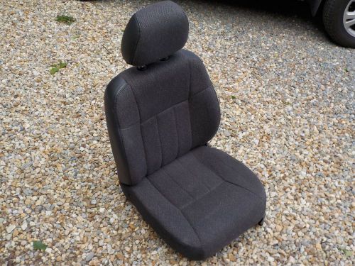 97-01 jeep cherokee xj drivers side classic right front cloth vinyl seat xj7