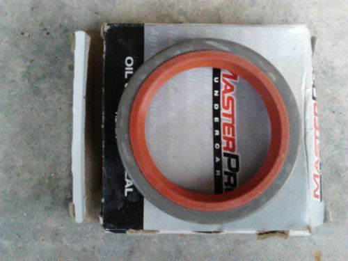 Auto trans oil pump seal  pt331107n ( ford c6)