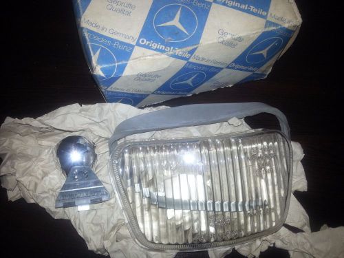 New mercedes-benz w110 hella foglight l