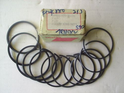 Fiat 850, 127 piston rings std nos original