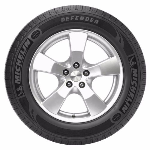 New 15&#034; michelin defender all-season radial tire - 195/65r15 91t