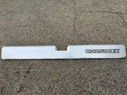 1973 -87 chevy chevrolet truck tailgate trim finish panel pickup oem molding gm