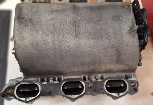 W203 mercedes oem c- class 2007 m272 intake manifold assembly used condition