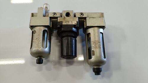 Smc pneumatic regulator (model: nar2000-n02)