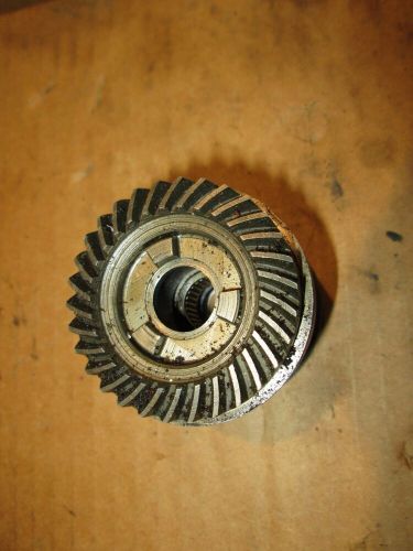 Vintage mercury oem 7.5-9.8 hp propshaft carrier &amp; spiral reverse gear