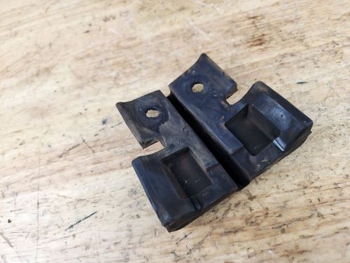 1982 82 atc110 honda oem fuel gas tank rubber setting mount 1981 81 atc 110