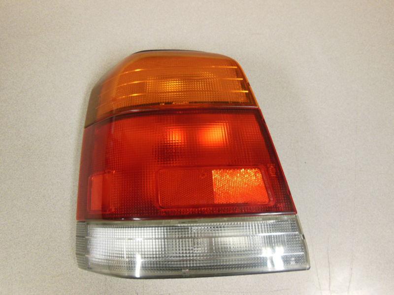 1998-2000 subaru forester driver left tail light lh oem black trim