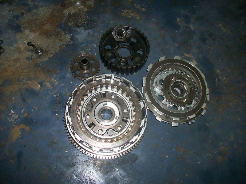 1994, 1997 kawasaki zx9 clutch assembly.  good condition. off 1995.