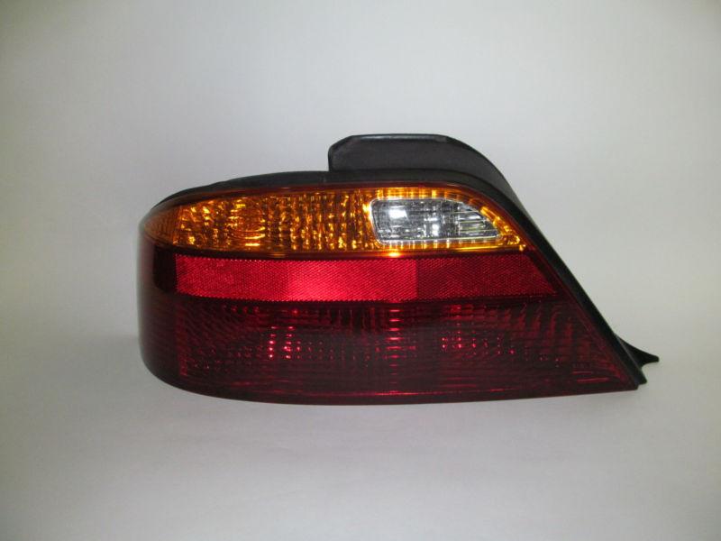 99 00 01 acura tl oem left tail light nice!