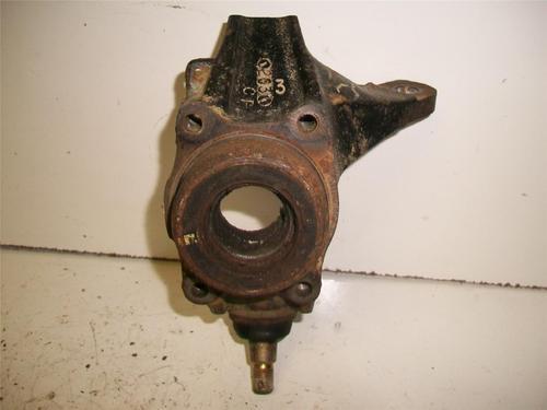 04 honda trx 450 fe foreman left front wheel spindle gy