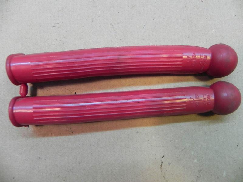 Vespa nos red rubber accessories for levers