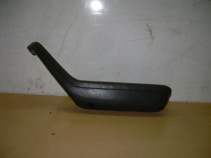 1979-1986 ford mustang right arm rest (grey) southern