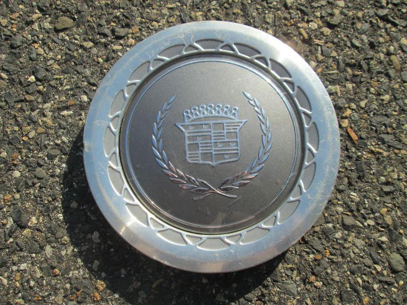 1994 1995 1996 cadillac fleetwood alloy wheel center cap hubcap oem