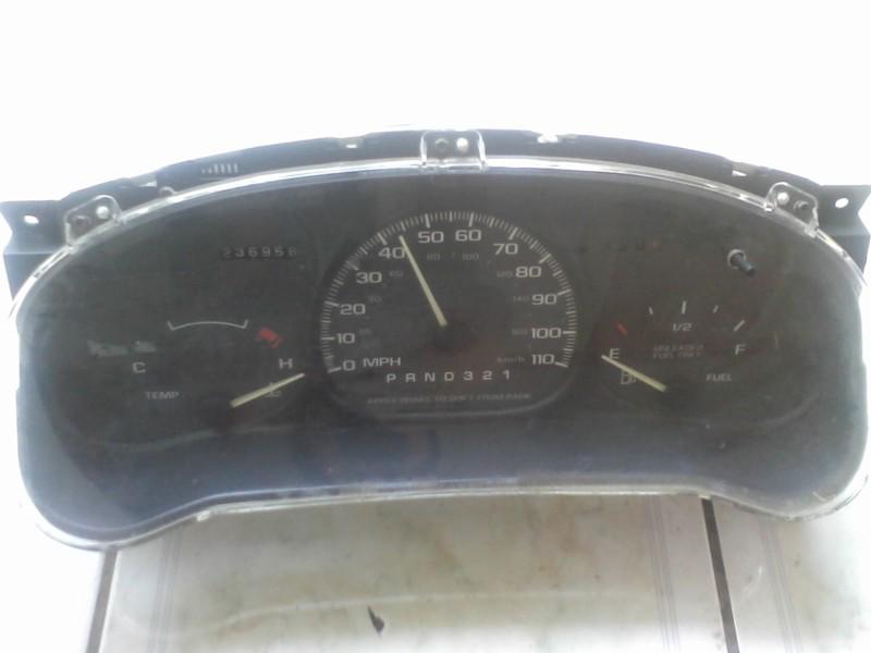 Chevrolet venture speedometer instrument cluster (silhouette-montana) 1994-1999