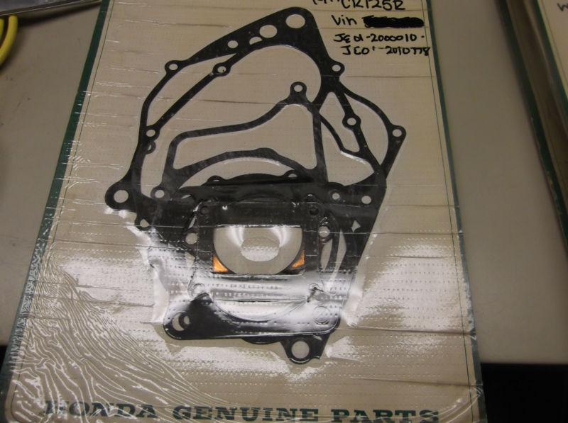 Nos honda gasket kit -cr125r- kit no 06111-444-305