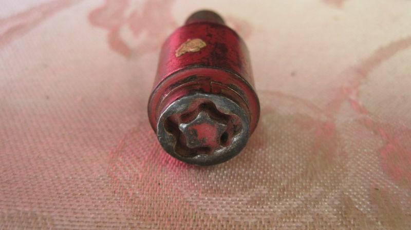 "red" lock bolt>chev/buick/cadillac/olds/pontiac locking wire wheel hubcaps