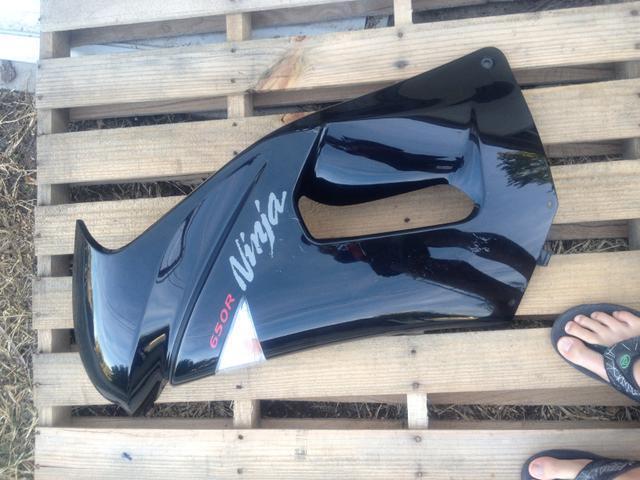 Kawasaki ex650/ninja 650r left side fairing 06-08