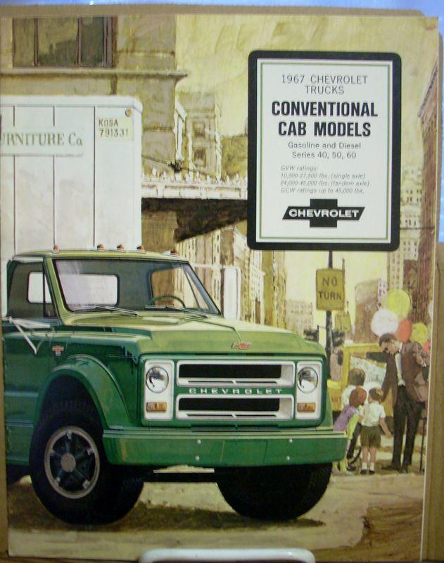 Nos 1967 67 chevrolet 40-60 conventional series truck dealership sales brochure