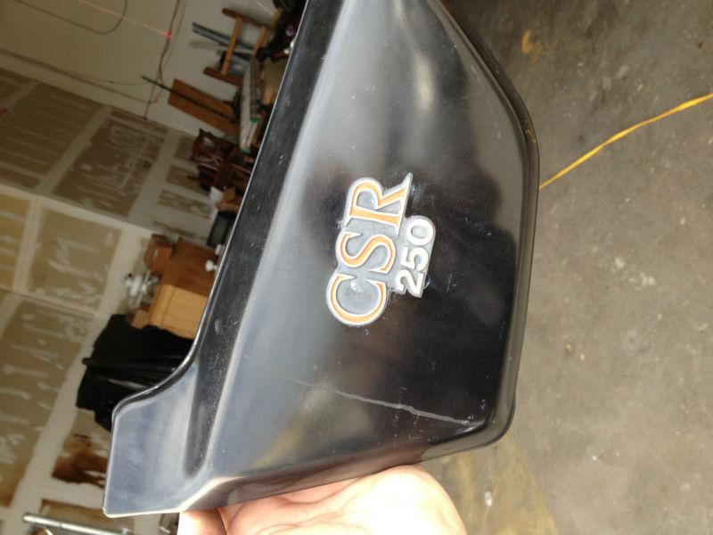 Kawasaki kz250 csr side left cover with emblem 1982 kz 250