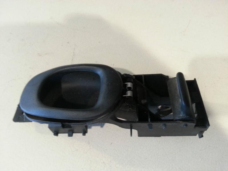 1997-2004 c5 corvette rh inside driver side door handle