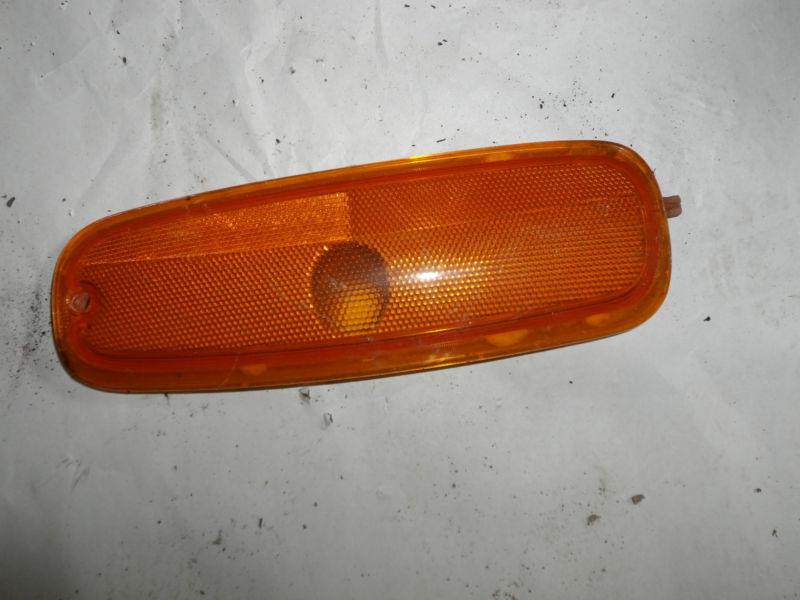 1996-2002 97 98 99 chevy express 3500 van side marker lamp light left 16522927