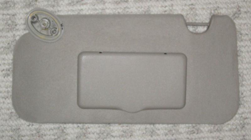 Clean saturn vue sun visor 2yr warranty 02-07 driver side lh e1