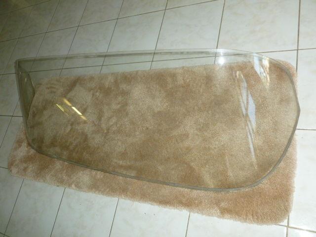 Mercedes w111 coupe rear glass (great replacement piece)