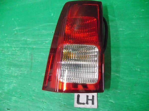 Mitsubishi toppo bj 2002 rear left combination lamp [0815600]