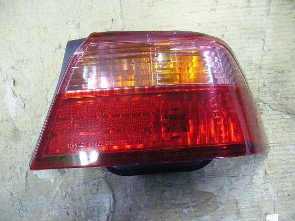 Honda torneo 2000 rear right combination lamp [6815500]