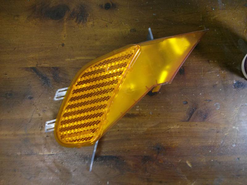 Front left corner amber light porsche 955 cayenne s 2003 03 04 05 06 