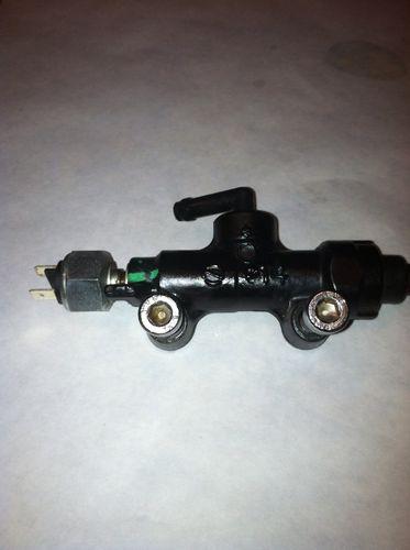 Triumph bonneville brake, master cylinder 