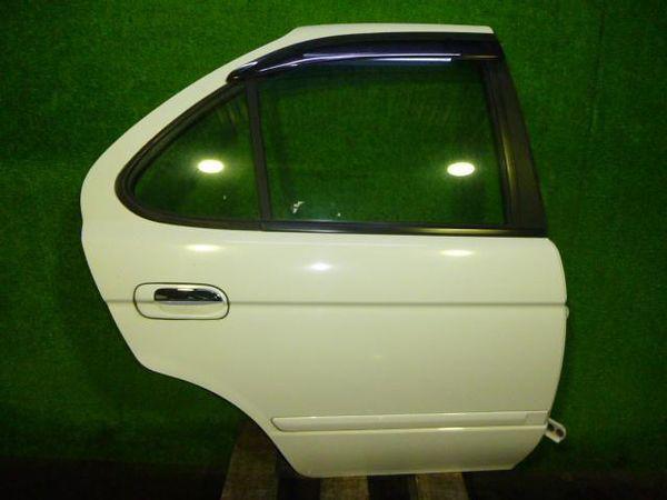 Nissan sunny 2003 rear right door assembly [3513300]